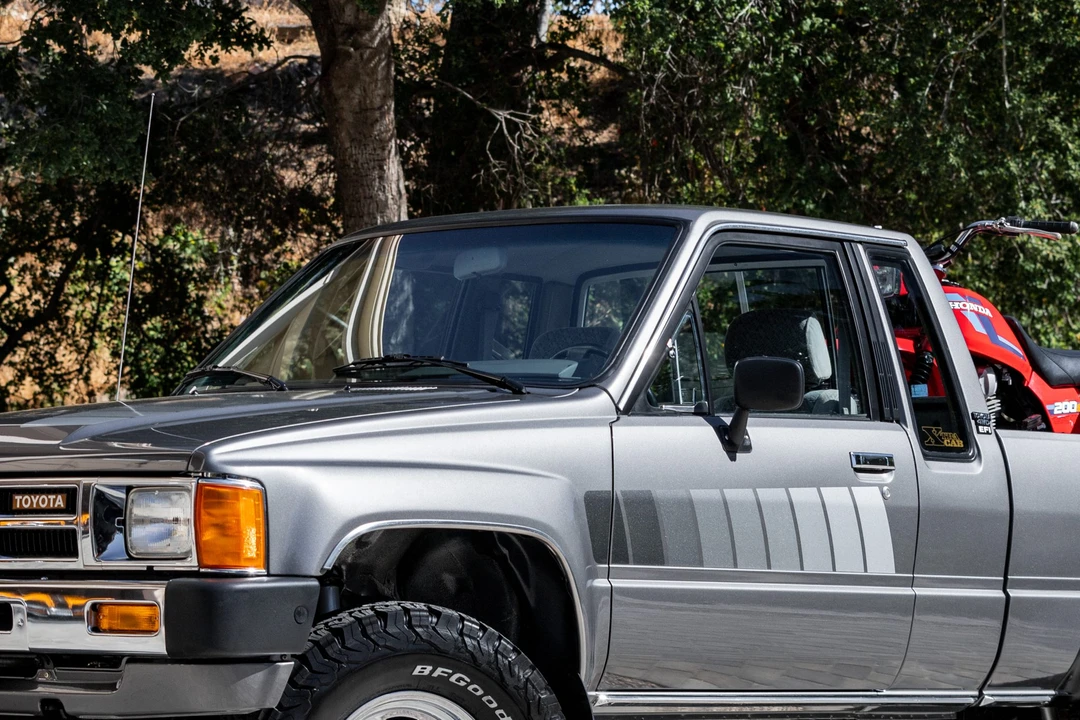 1985 Toyota Hilux 4th Gen - Image 12 of 31