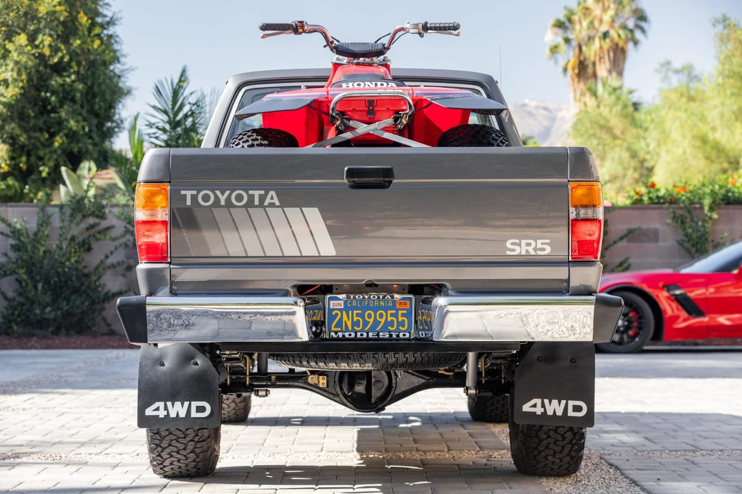 1985 Toyota Hilux 4th Gen - Image 8 of 31