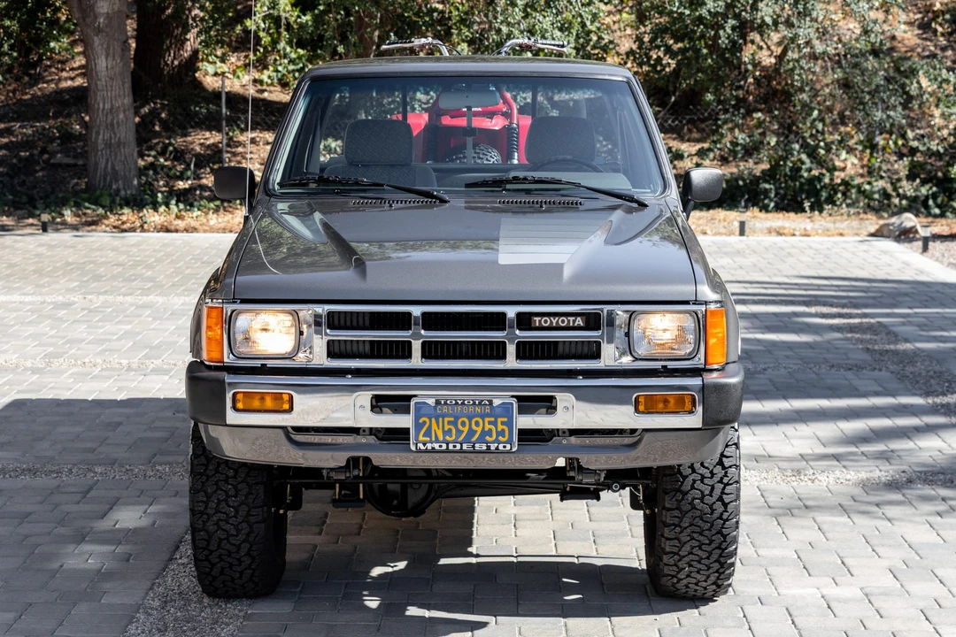 1985 Toyota Hilux 4th Gen - Image 4 of 31