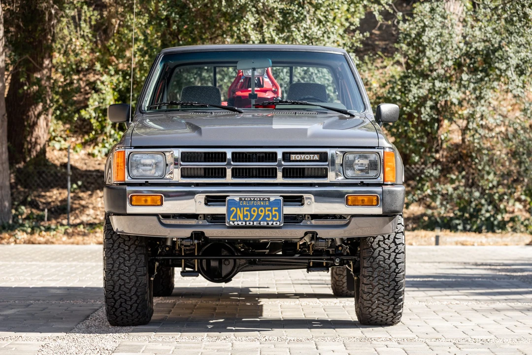 1985 Toyota Hilux 4th Gen - Image 3 of 31