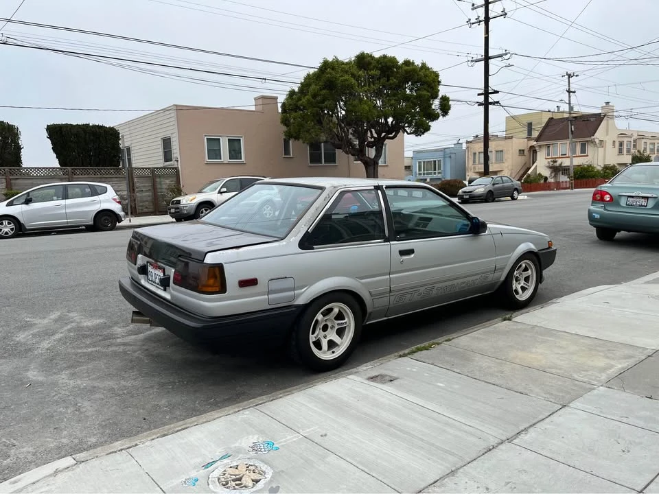 1985 Toyota Corolla AE86 - Image 12 of 13