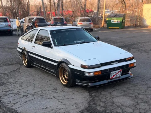 1985 Toyota Corolla AE86 - Image 2 of 10