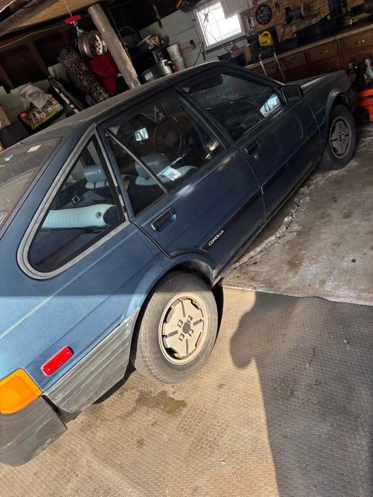 1985 Toyota Corolla 5th Gen - Image 11 of 12