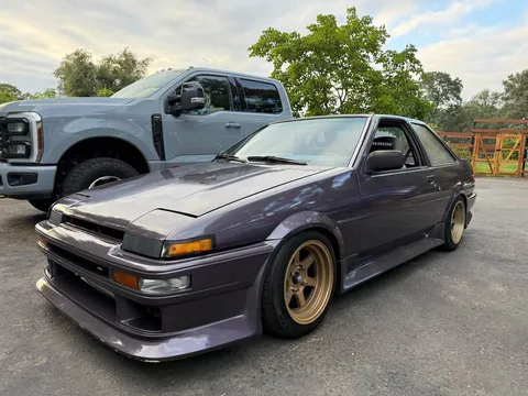 1985 Toyota Corolla AE86 - Image 2 of 6