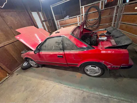 1985 Toyota MR2 Coupe