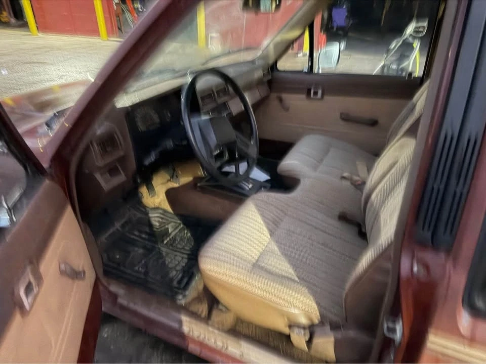 1985 Toyota RAV4 5th Gen - Image 7 of 10