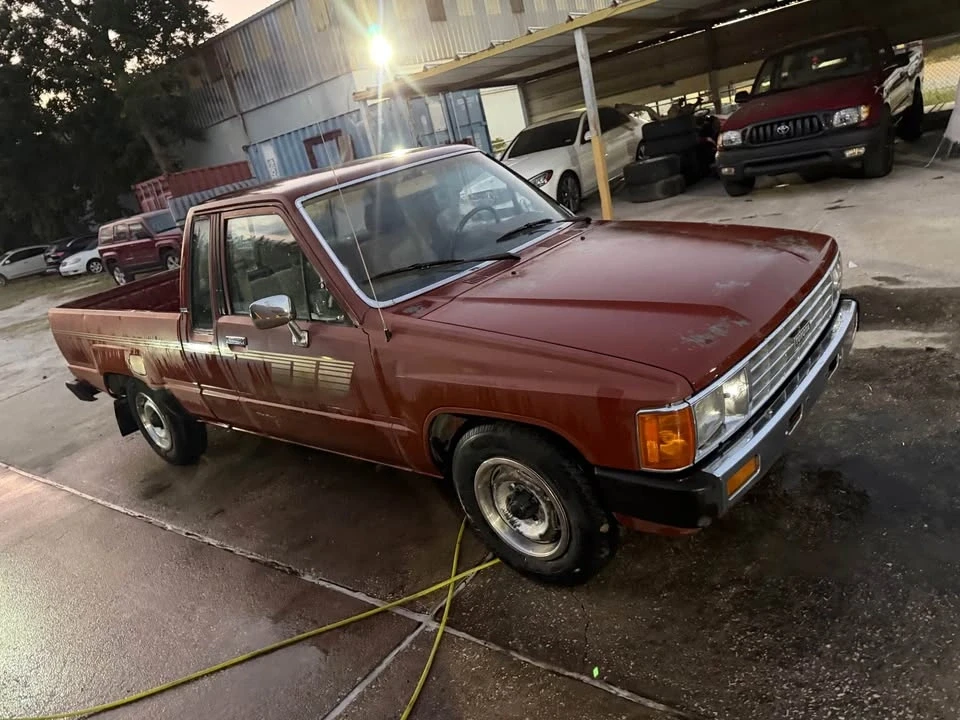1985 Toyota RAV4 5th Gen - Image 2 of 10