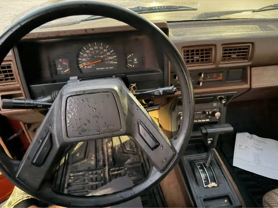 1985 Toyota RAV4 5th Gen - Image 8 of 10