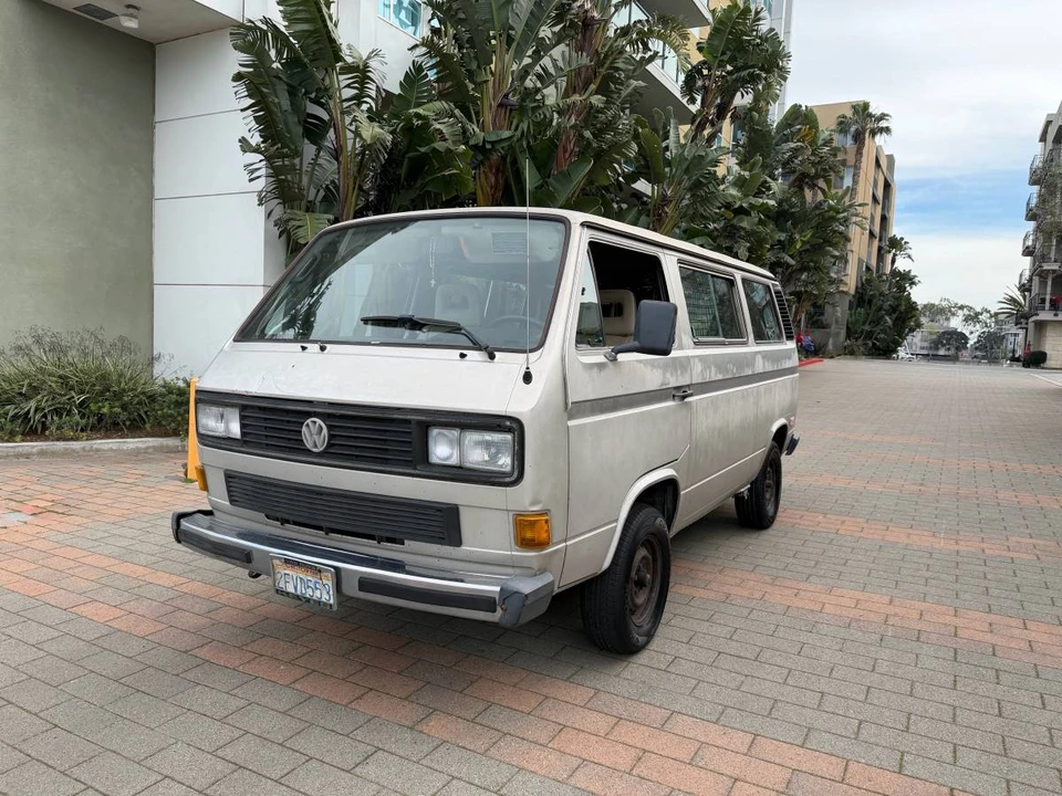 1985 Volkswagen Vanagon - Image 2 of 20