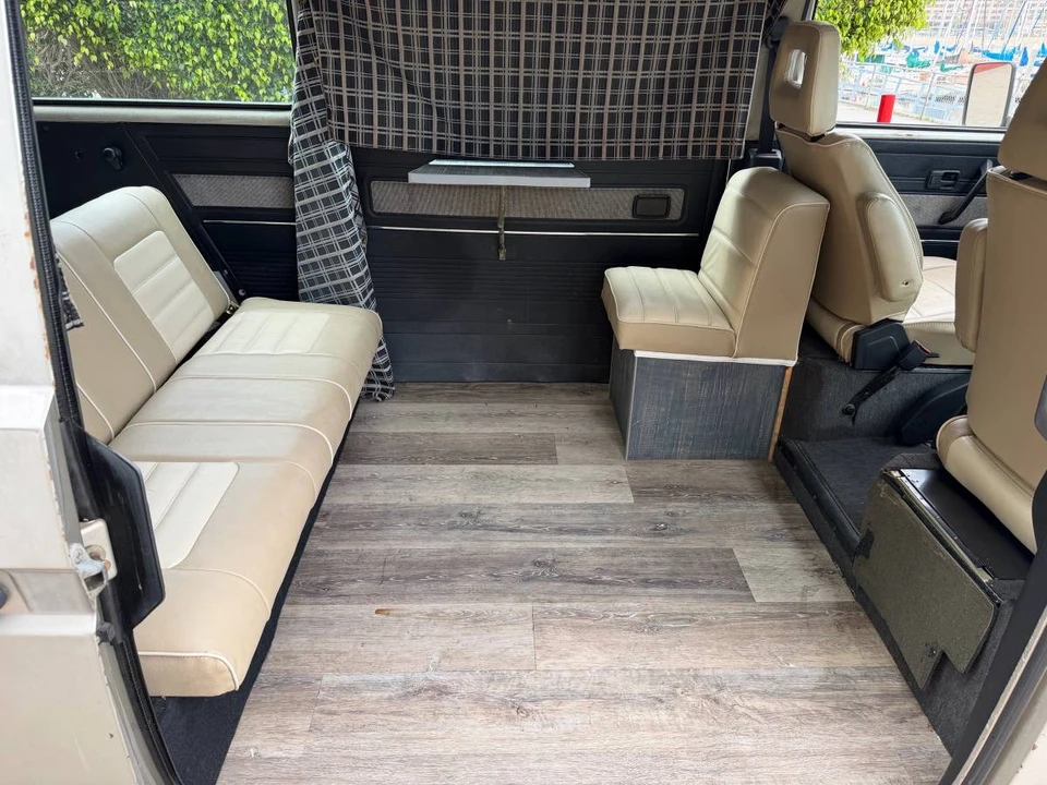 1985 Volkswagen Vanagon - Image 17 of 20