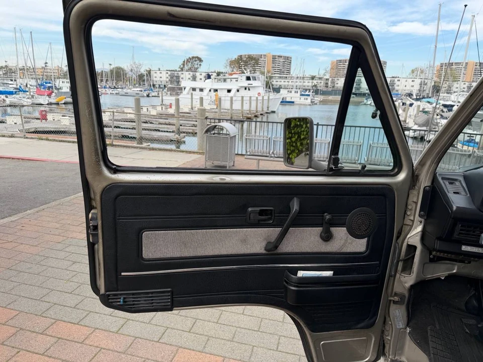 1985 Volkswagen Vanagon - Image 9 of 20