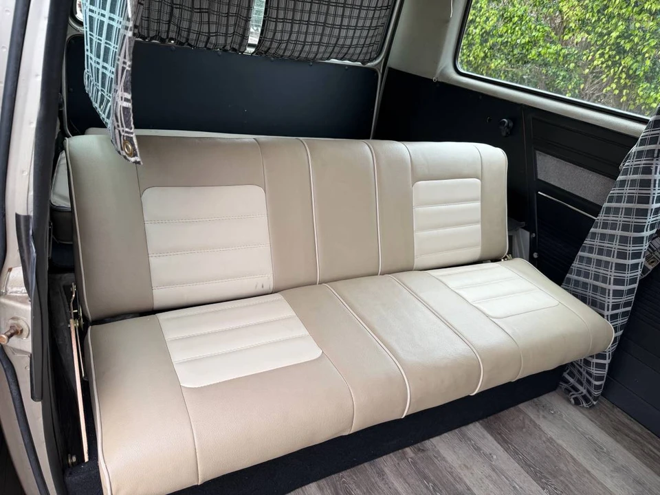 1985 Volkswagen Vanagon - Image 18 of 20