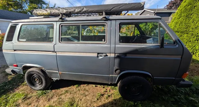 1985 Volkswagen Vanagon Bus