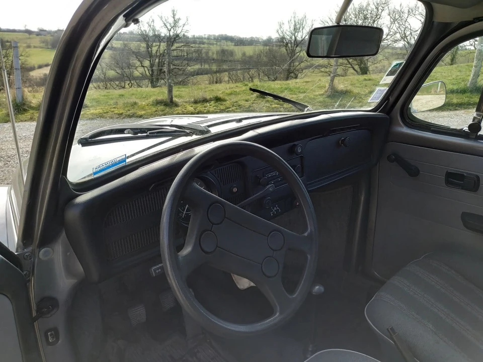 1985 Volkswagen Beetle (1980-2003) - Image 17 of 30