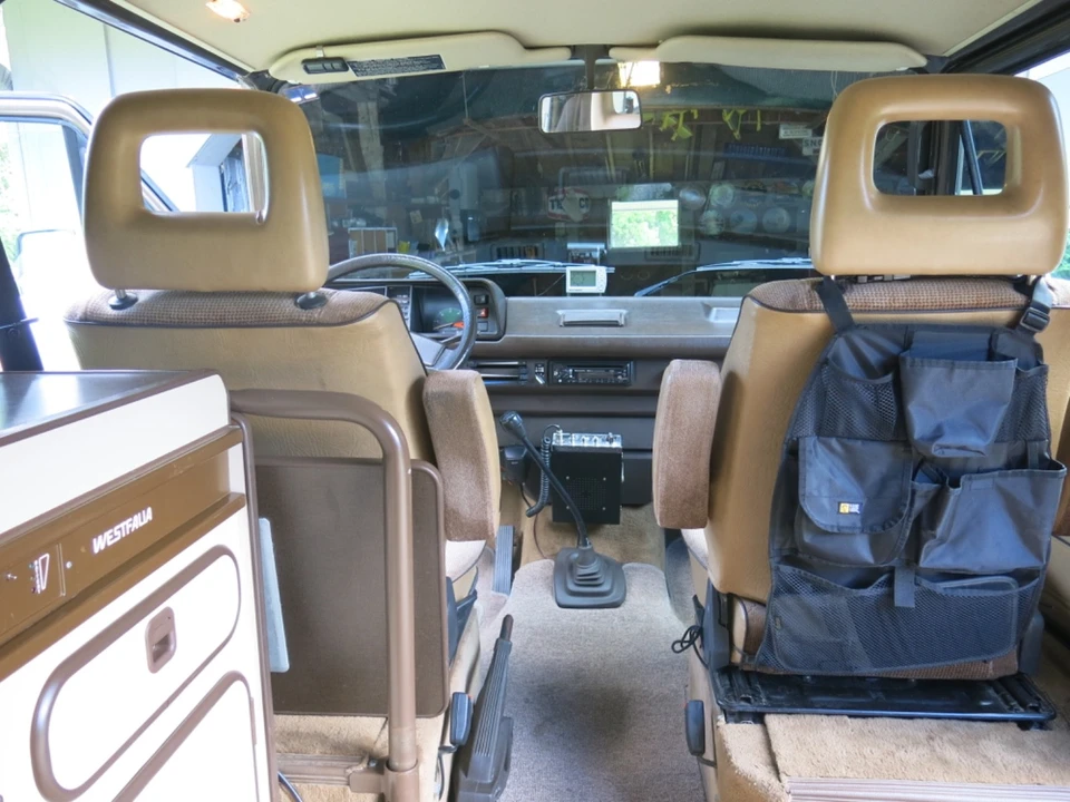 1985 Volkswagen Vanagon - Image 16 of 24