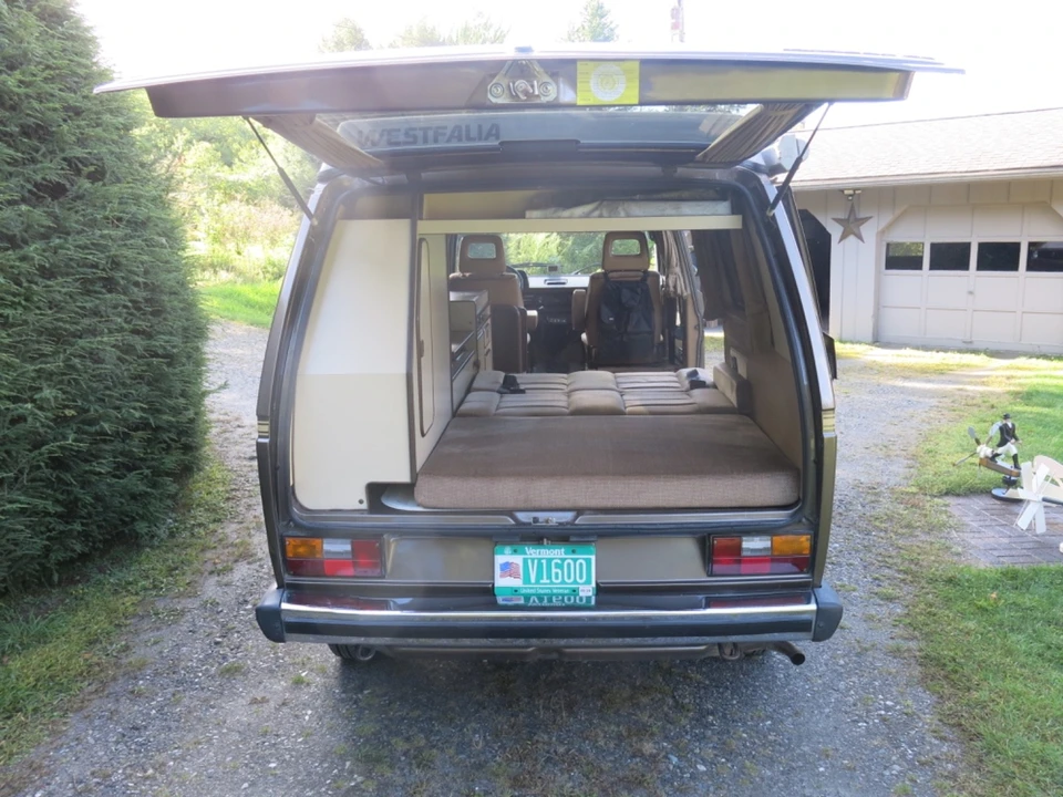 1985 Volkswagen Vanagon - Image 20 of 24
