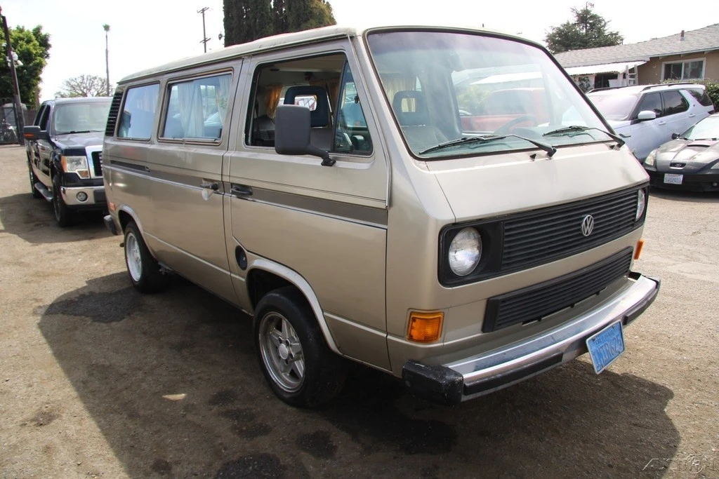 1985 Volkswagen EuroVan - Image 10 of 21
