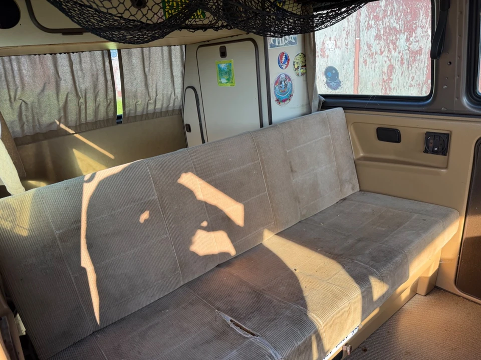1985 Volkswagen Bay-Window Bus - Image 12 of 19