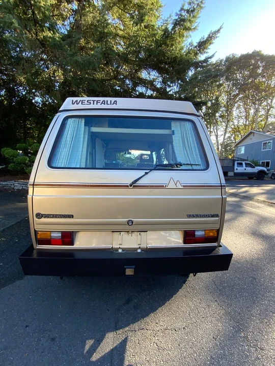 1985 Volkswagen Bay-Window Bus - Image 15 of 21
