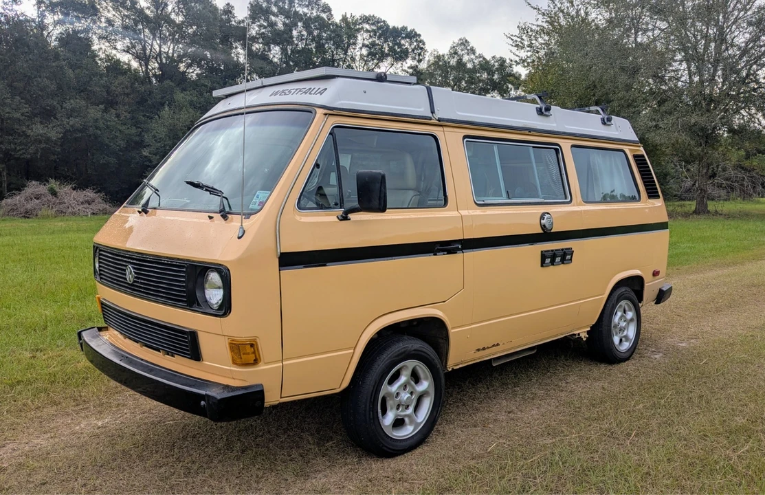 1985 Volkswagen Bay-Window Camper - Image 2 of 17