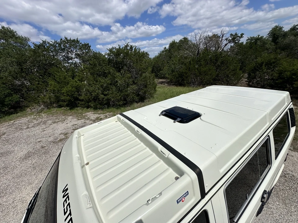 1985 Volkswagen Vanagon - Image 17 of 31