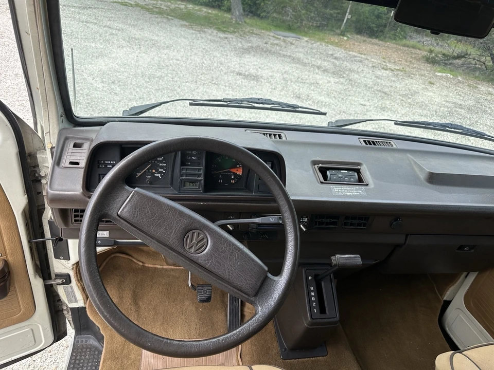 1985 Volkswagen Vanagon - Image 26 of 31