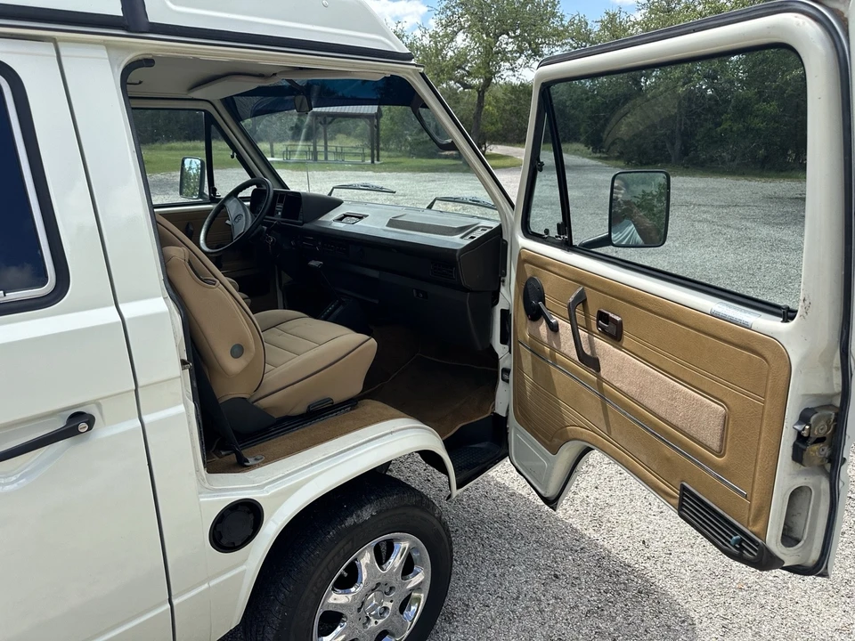 1985 Volkswagen Vanagon - Image 29 of 31