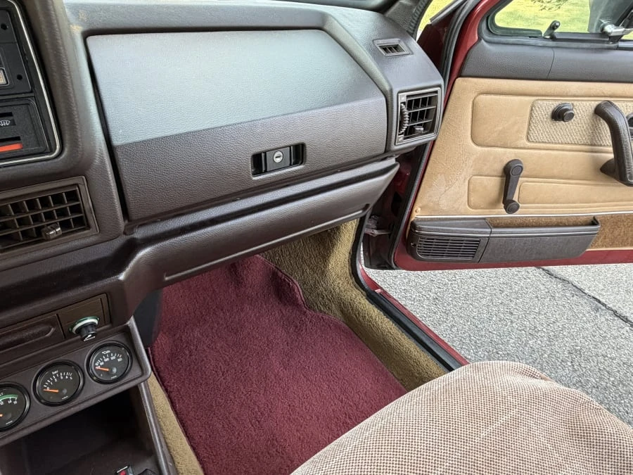 1985 Volkswagen Golf Cabriolet/Rabbit Convertible Mk1 - Image 11 of 26