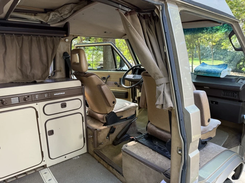 1985 Volkswagen EuroVan - Image 4 of 21