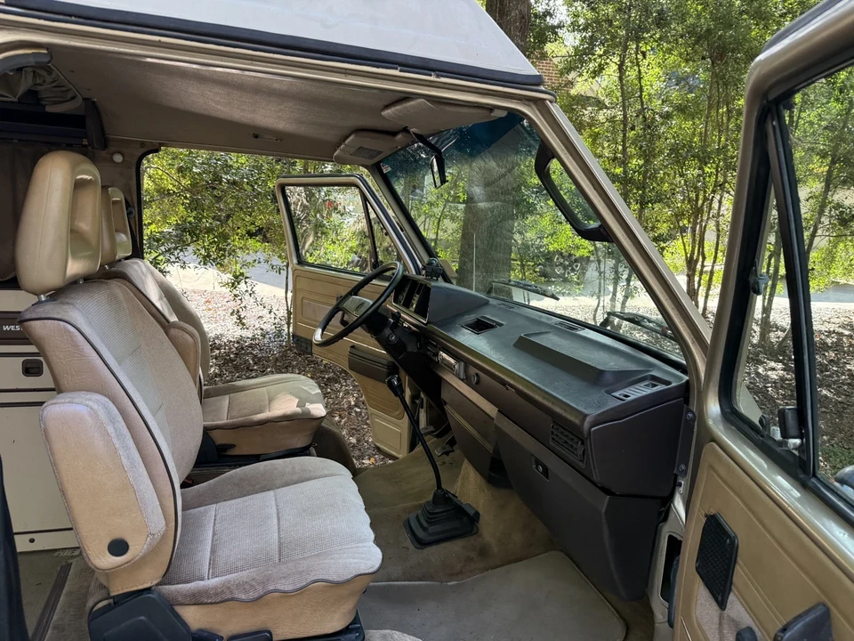 1985 Volkswagen EuroVan - Image 6 of 21