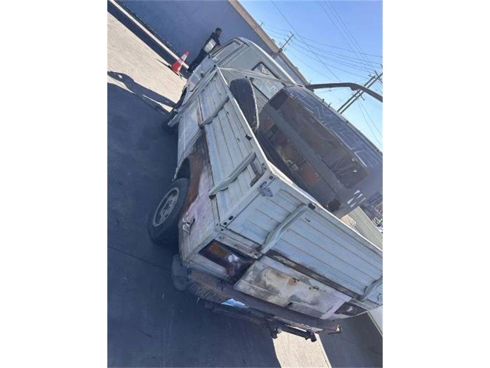 1985 Volkswagen Vanagon - Image 4 of 19