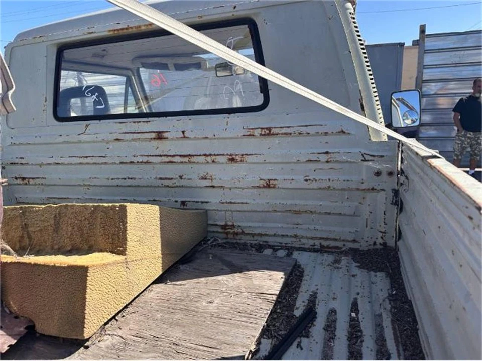 1985 Volkswagen Vanagon - Image 16 of 19