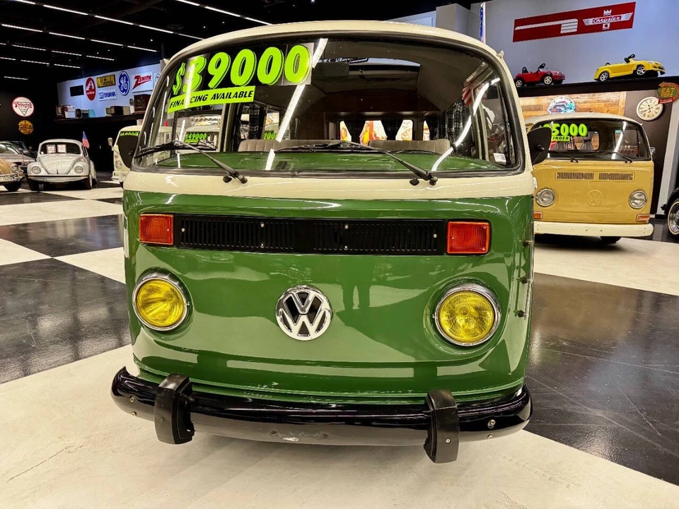 1985 Volkswagen Bay-Window Bus - Image 2 of 21