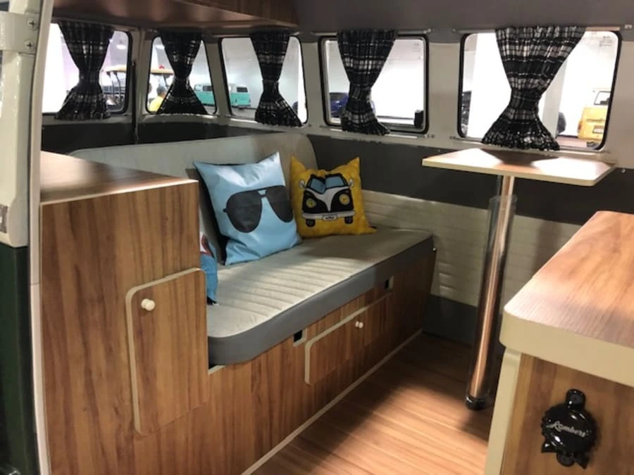 1985 Volkswagen Bay-Window Bus - Image 10 of 13
