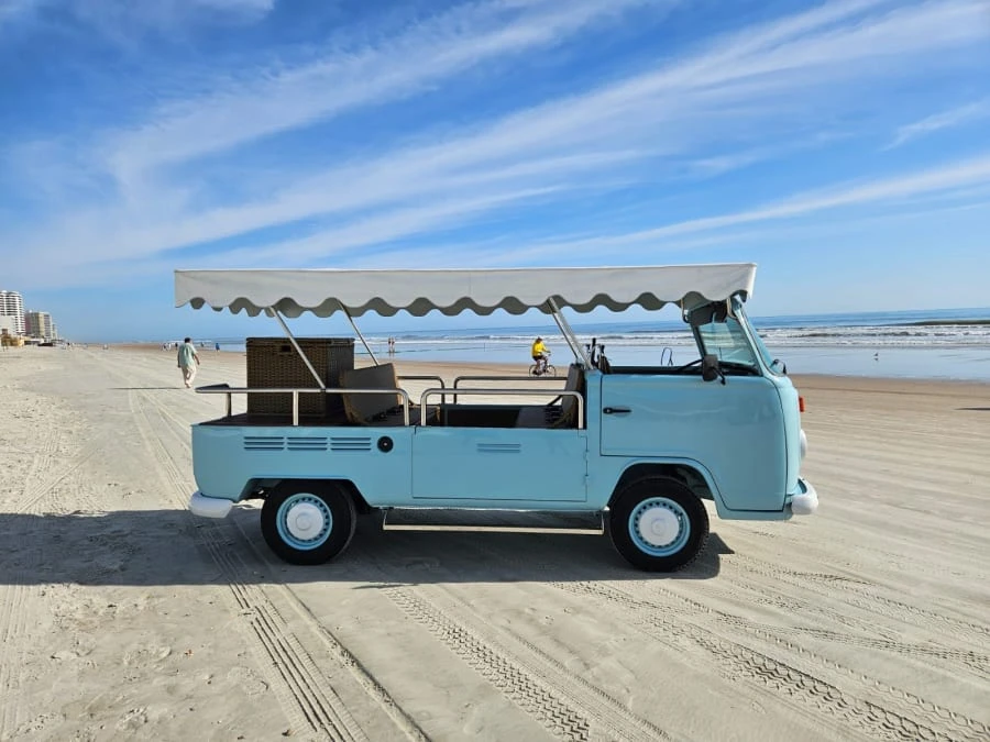 1985 Volkswagen Bay-Window Bus - Image 2 of 10