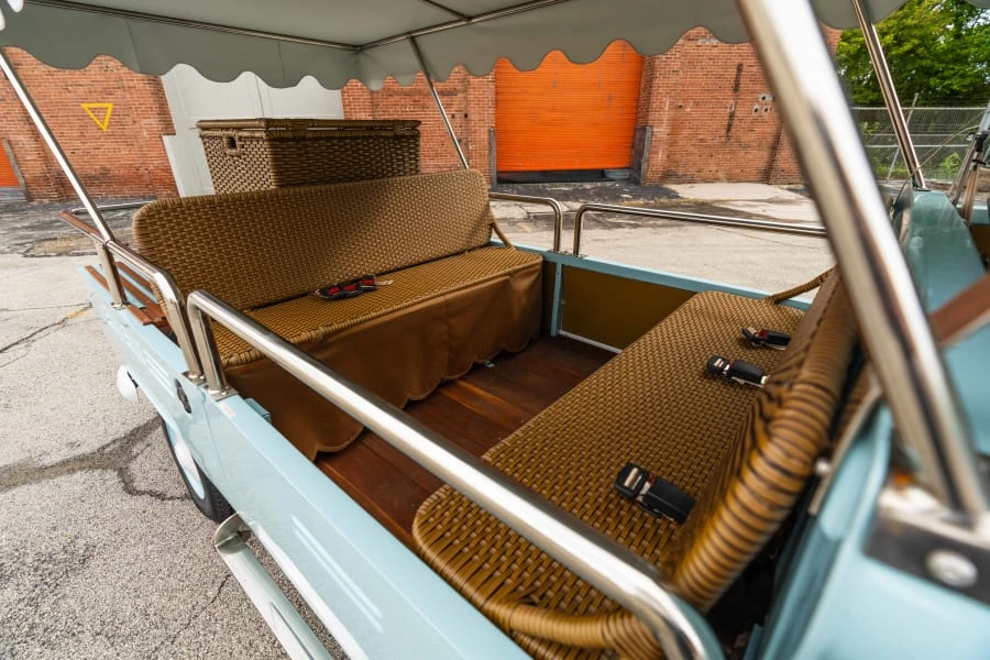 1985 Volkswagen Bay-Window Bus - Image 21 of 24