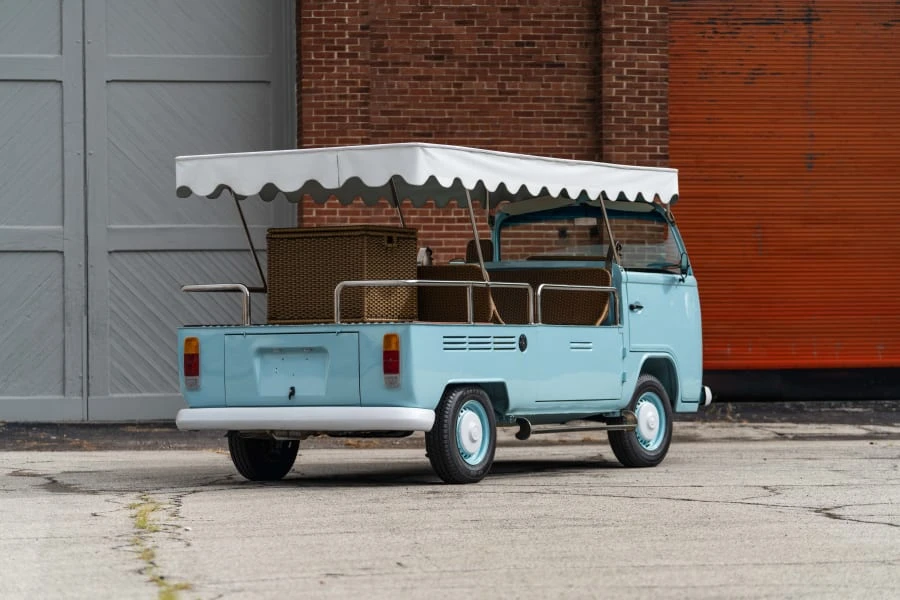 1985 Volkswagen Bay-Window Bus - Image 8 of 24