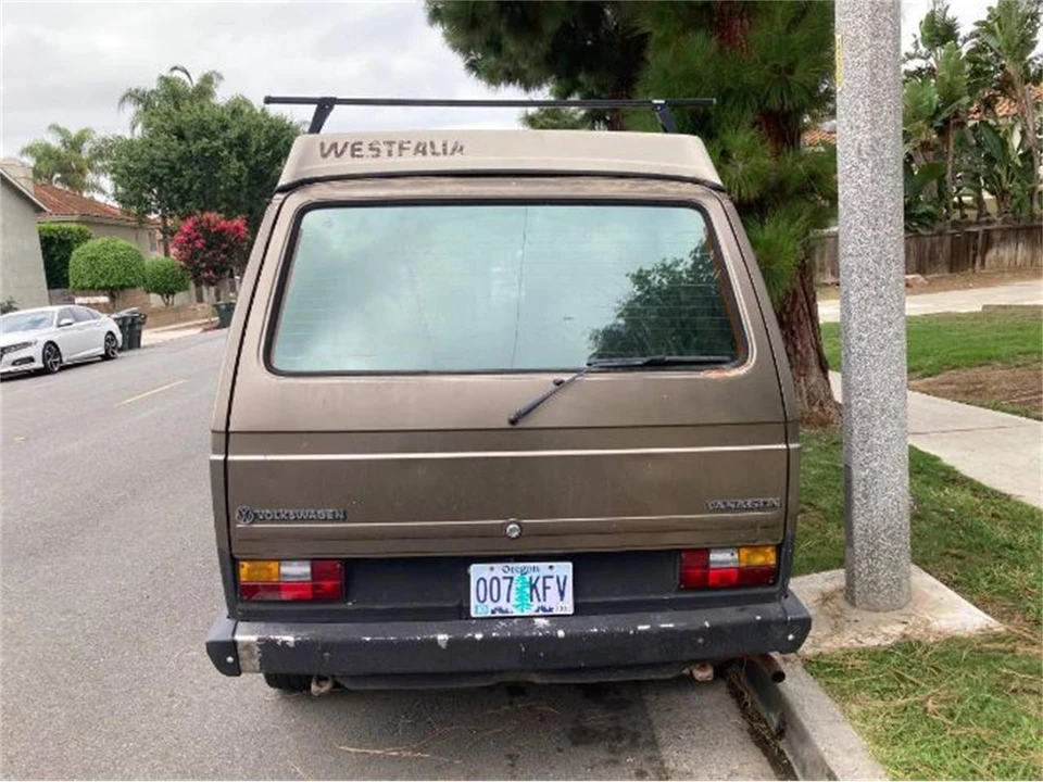 1985 Volkswagen Vanagon - Image 10 of 12