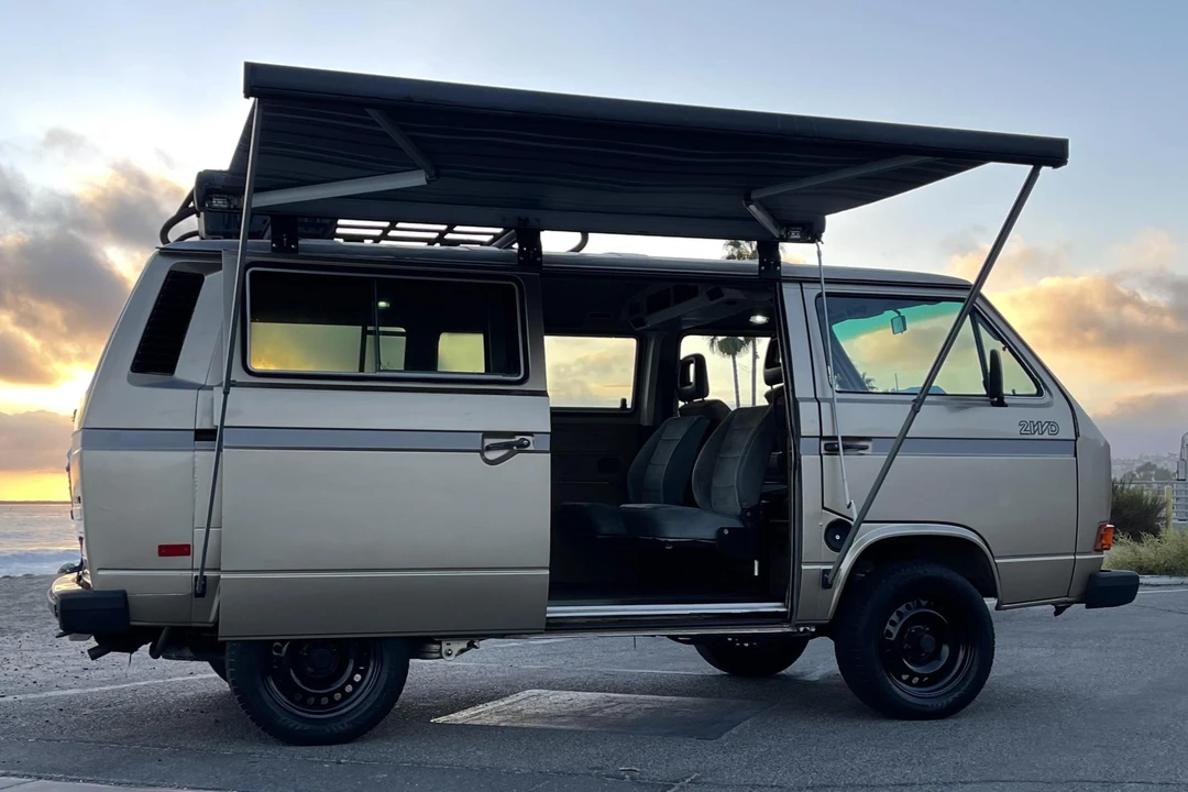 1985 Volkswagen EuroVan - Image 3 of 31