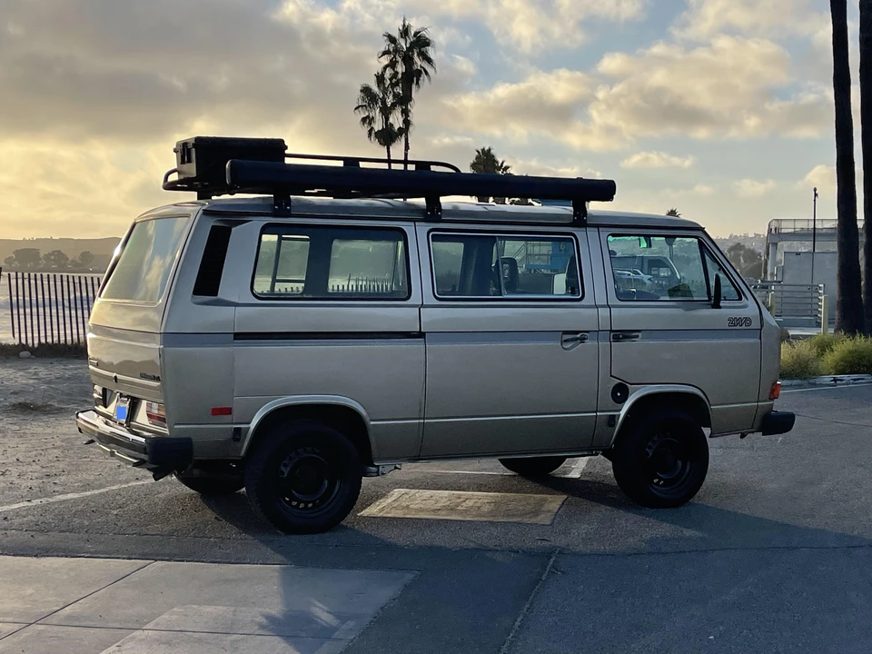 1985 Volkswagen EuroVan - Image 22 of 31