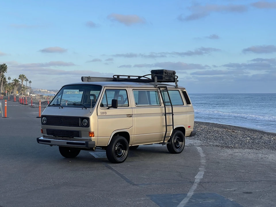 1985 Volkswagen EuroVan - Image 9 of 31