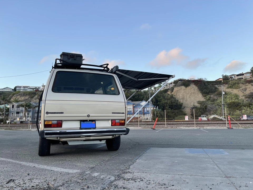 1985 Volkswagen EuroVan - Image 16 of 31