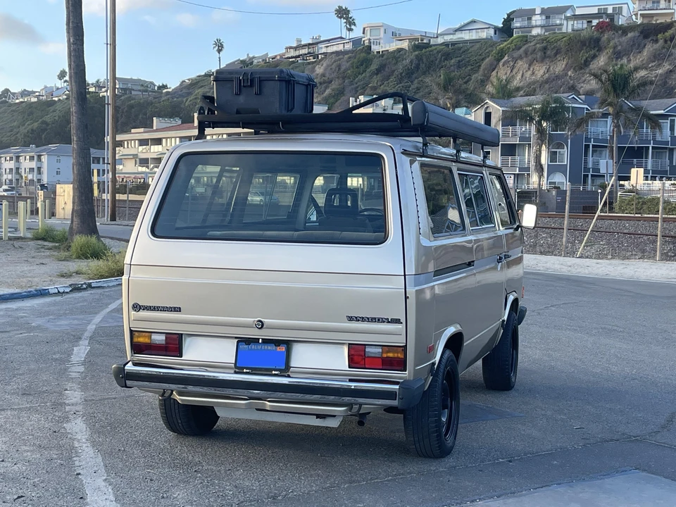 1985 Volkswagen EuroVan - Image 18 of 31