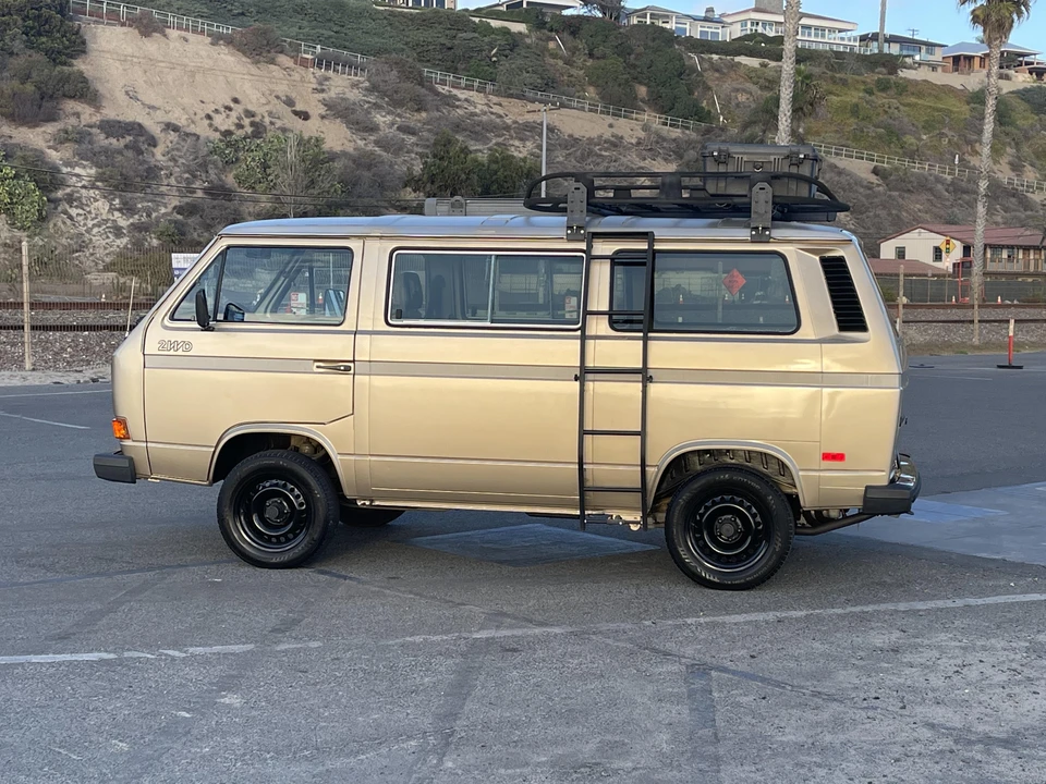 1985 Volkswagen EuroVan - Image 12 of 31