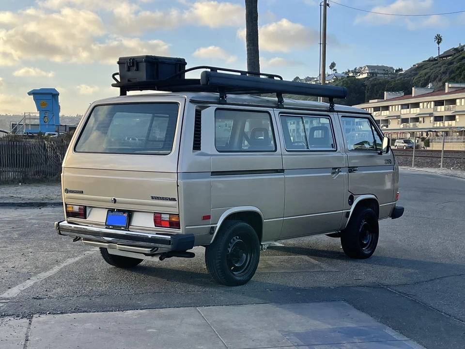 1985 Volkswagen EuroVan - Image 21 of 31