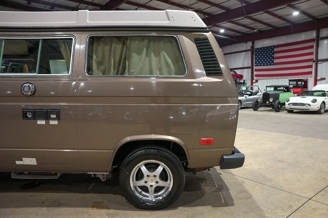 1985 Volkswagen EuroVan - Image 5 of 21