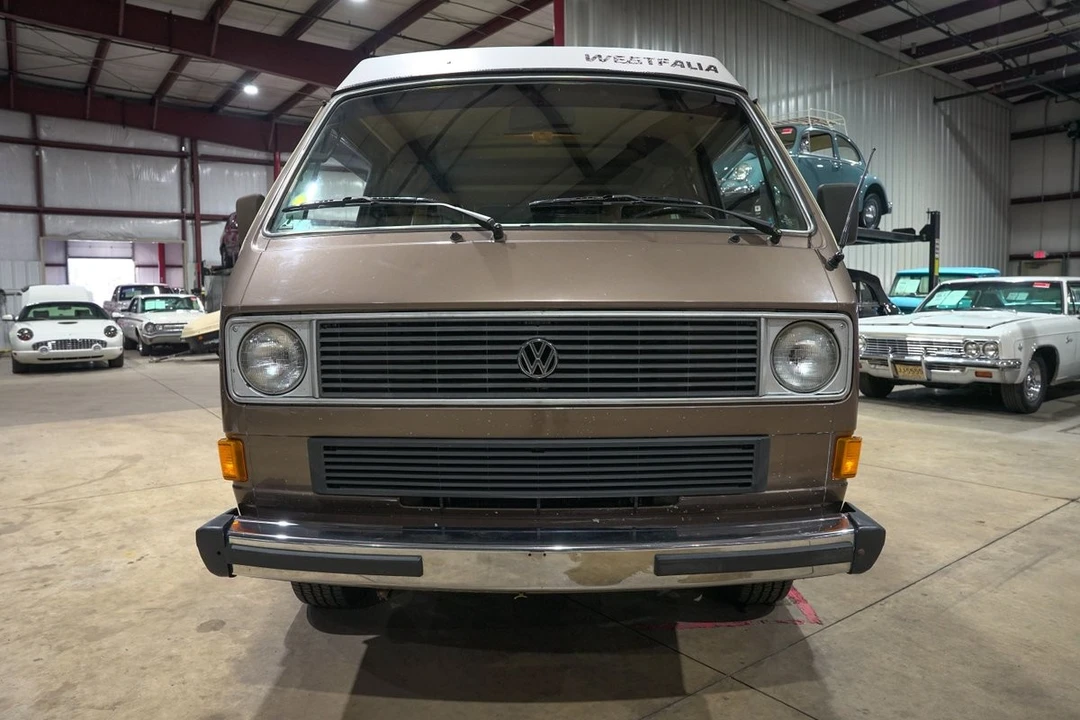 1985 Volkswagen EuroVan - Image 13 of 21