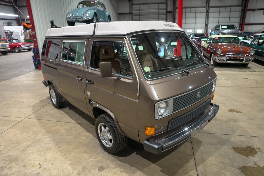 1985 Volkswagen EuroVan - Image 14 of 21