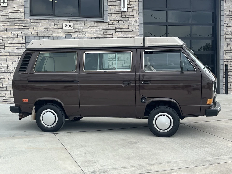 1985 Volkswagen Vanagon - Image 2 of 31