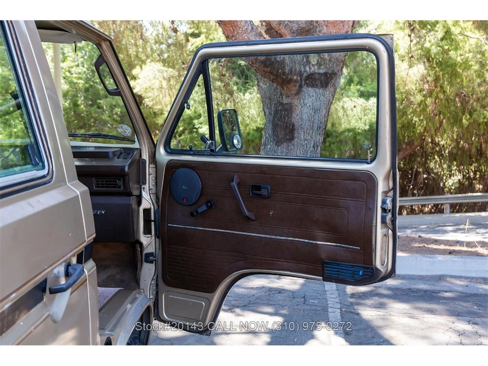 1985 Volkswagen Vanagon - Image 22 of 31